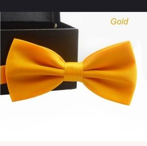 Mens gold bow tie bundle of 4